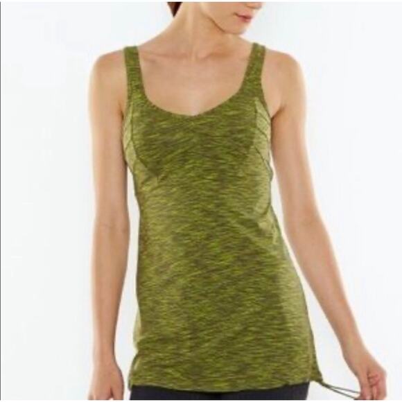 Lucy Tech Breathe Deep Green Space Dyed tank - Picture 9 of 9
